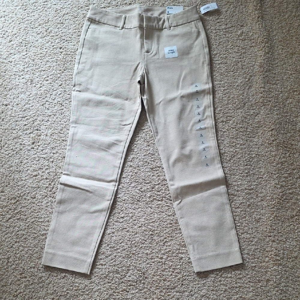 Old Navy Beige Chino Pants